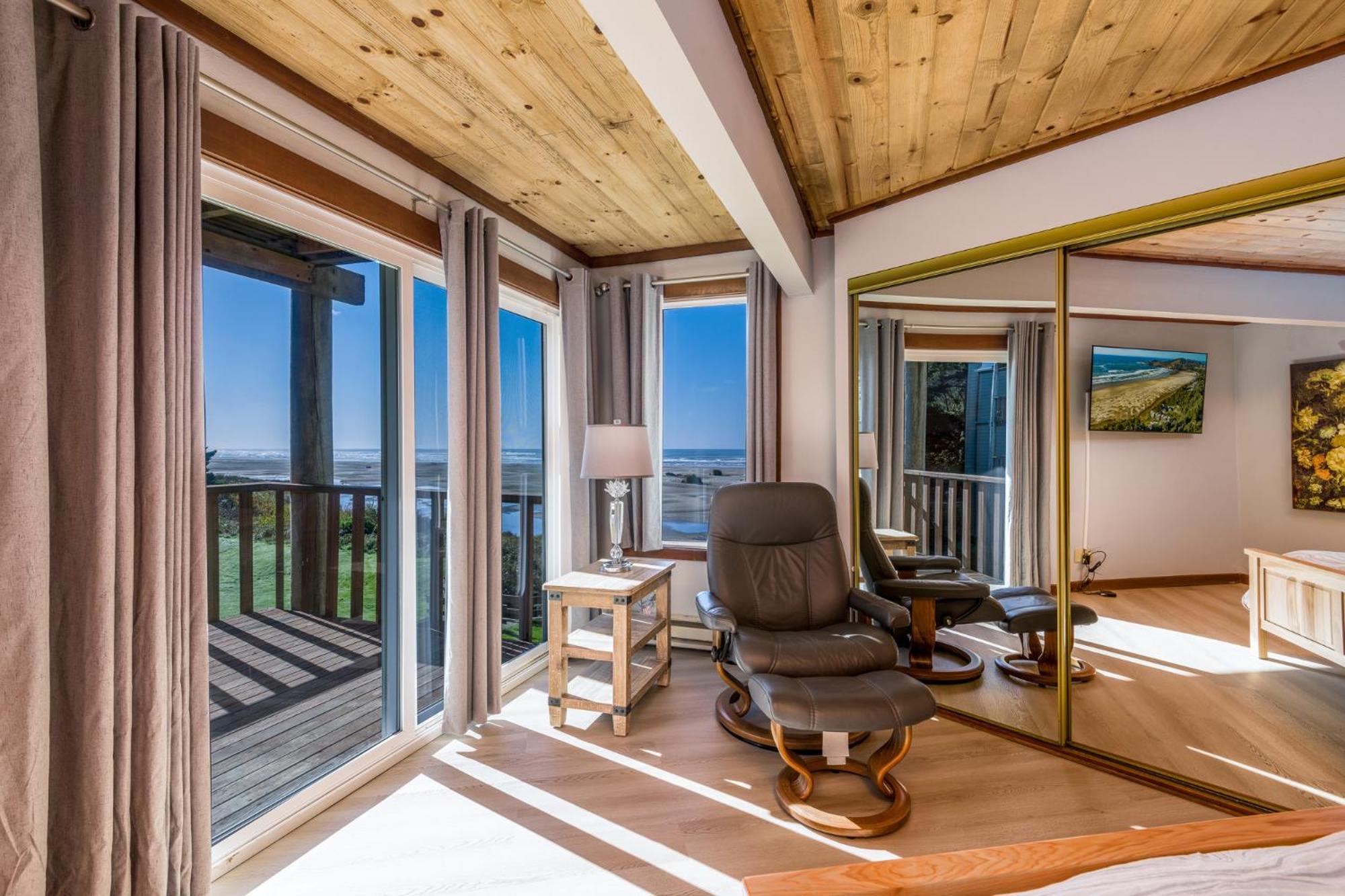 Little Creek Cove Beach Resort Нюпорт Екстериор снимка