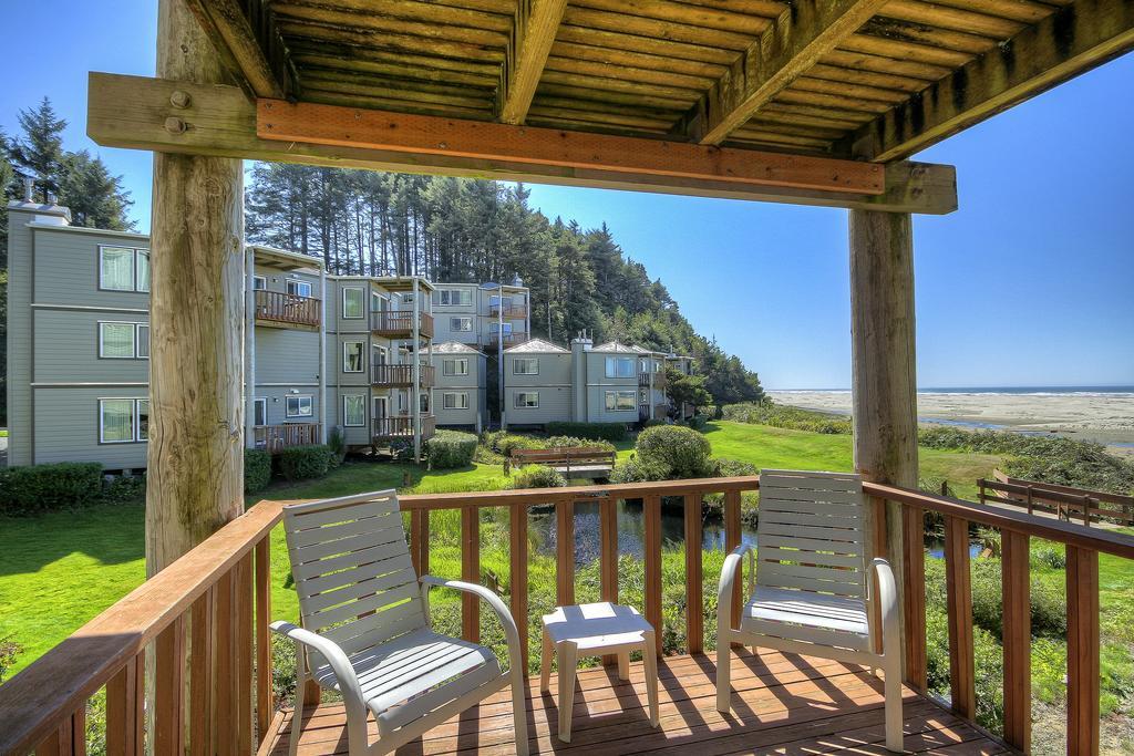 Little Creek Cove Beach Resort Нюпорт Екстериор снимка